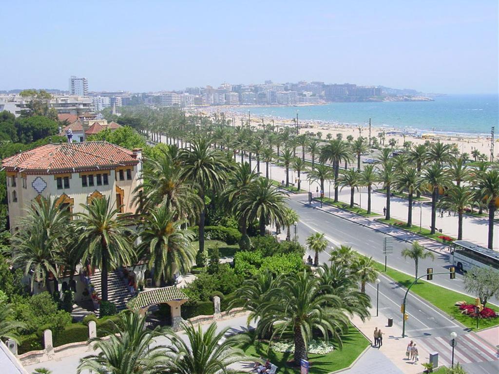 Piso Acogedor Fortuny Salou Exterior photo